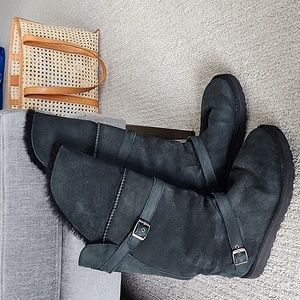 Ugg sheepskin boots